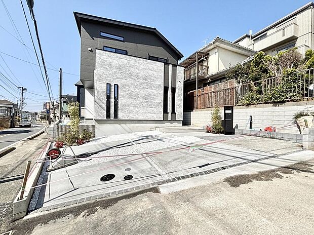 溢れる陽光でご家族の笑顔も輝く