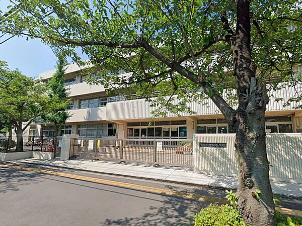 小学校 450m 浦安市立富岡小学校