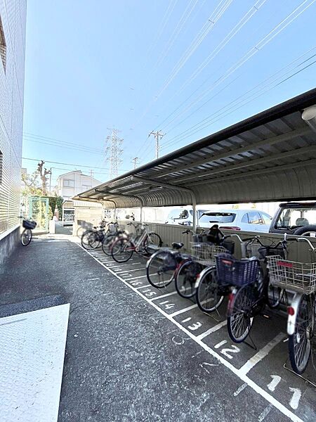 外観 自転車置き場（空き状況は都度ご確認ください）