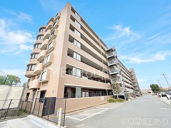 溢れる陽光でご家族の笑顔も輝く