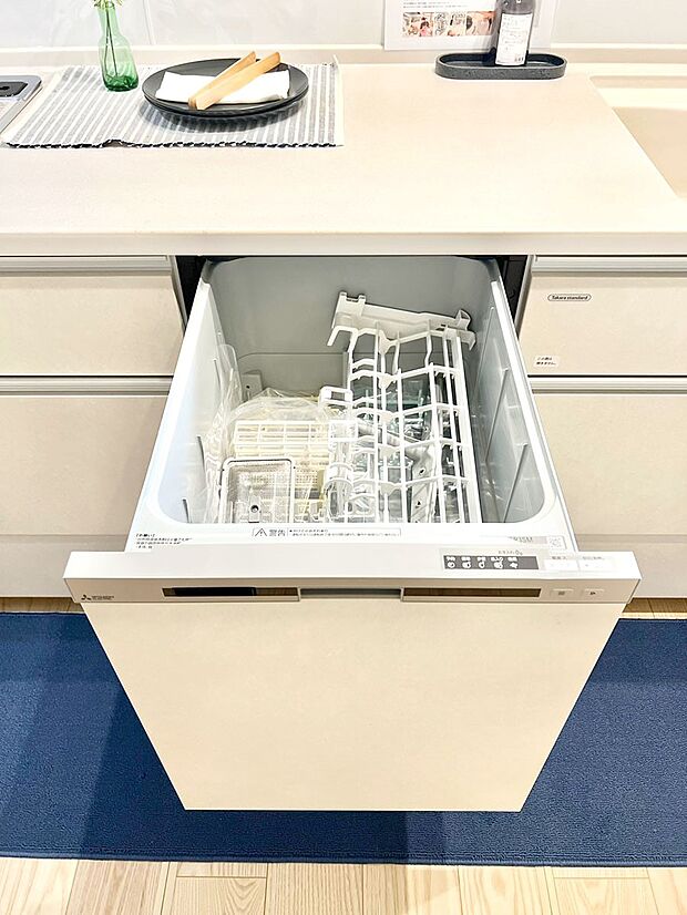 面倒なお片づけは食洗機にお任せ!家事の負担が減って、時間にも気持ちにもゆとりができます。