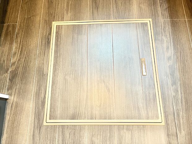 床下収納付き！日用品・非常用品の収納にも大活躍。