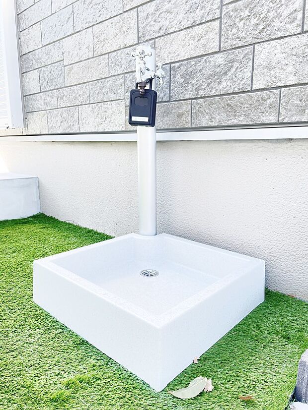 ガーデニングやお掃除に便利な外水栓