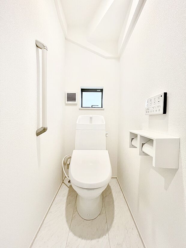 清潔感のある白を基調とした落ち着ける空間