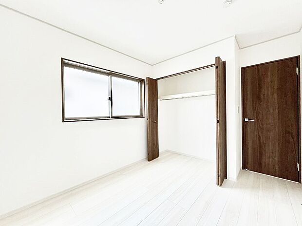 収納が充実しているので居住スペースを広々使えます