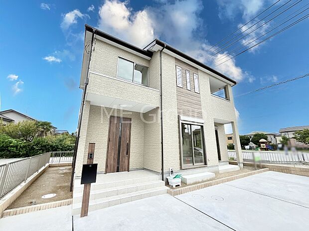 溢れる陽光でご家族の笑顔も輝く