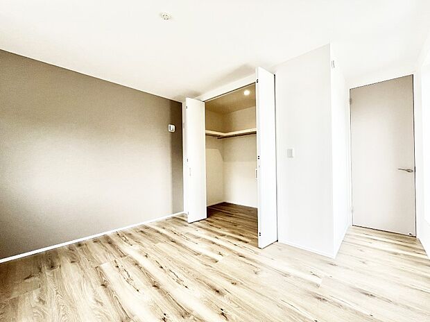 収納が充実しているので居住スペースを広々使えます