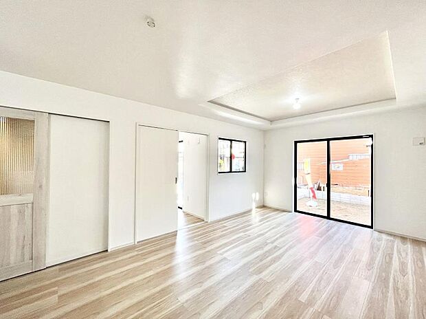 落ち着いた雰囲気のＬＤＫは家族みんなの快適空間  