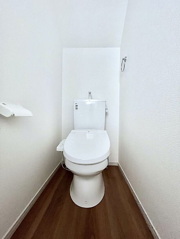 トイレは1階と2階それぞれに配置されていてとても便利です。