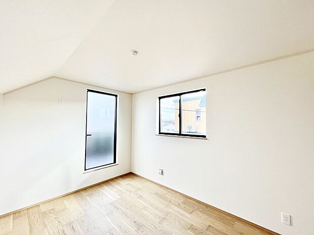 爽やかな日差しがお部屋全体を優しく包み込んでくれます