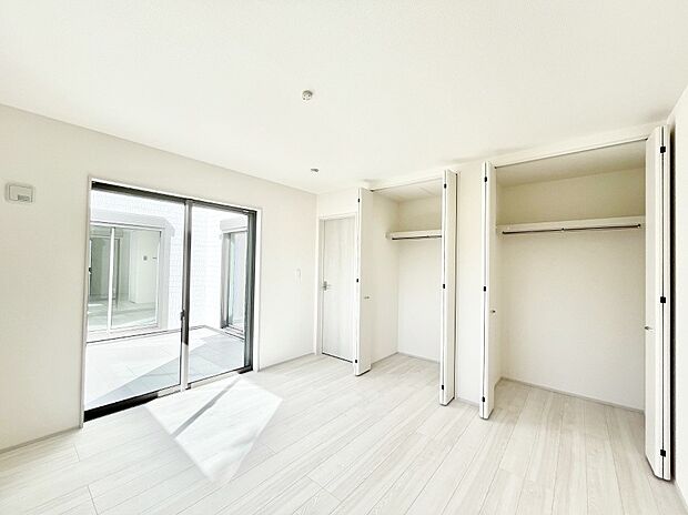 収納が充実しているので、居住スペースを広く使えます。