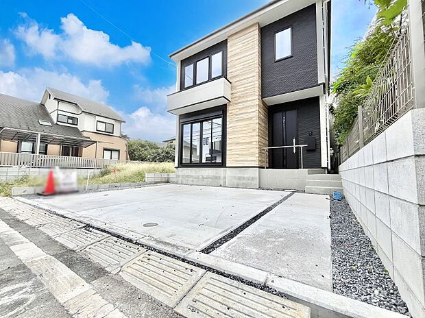 生活に欠かせない駐車スペース。