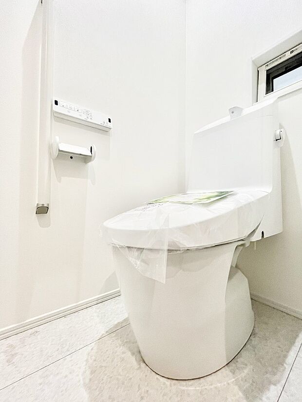 トイレは温水洗浄機能付き