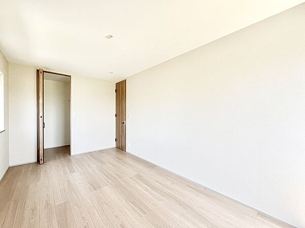 収納が充実しているので居住スペースを広々使えます