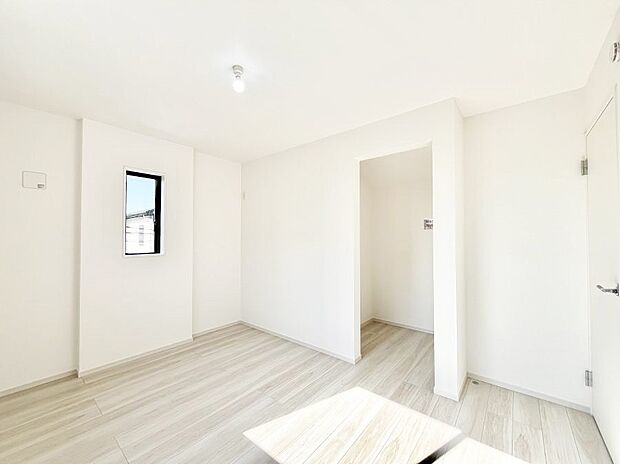 収納が充実しているので居住スペースを広々使えます