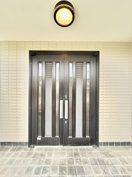 いつも気持ち良くご家族を迎えられる玄関