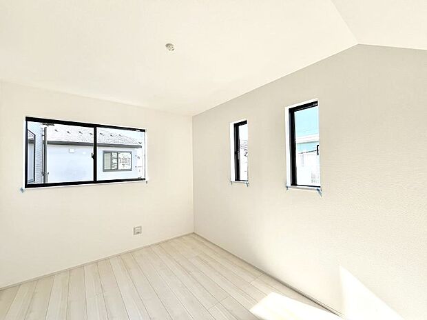 2面採光で明るさ＆風通し良好！