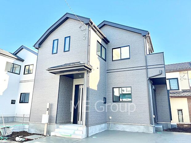 溢れる陽光でご家族の笑顔も輝く  