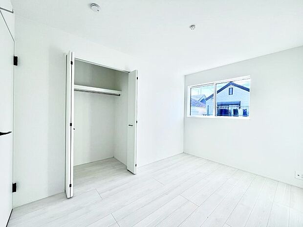 収納が充実しているので居住スペースを広々使えます