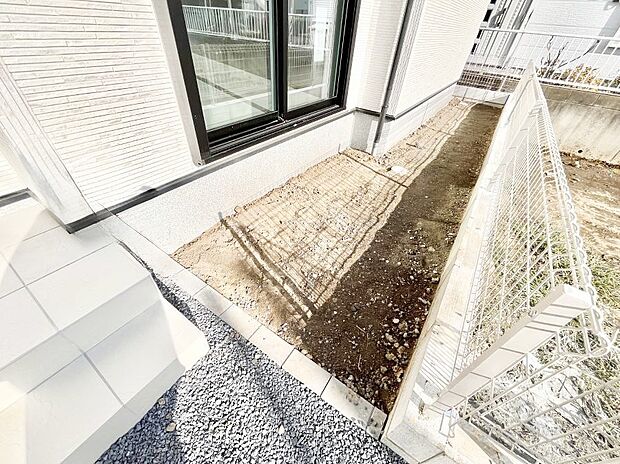 明るさたっぷりのお庭