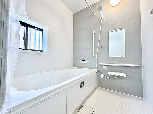 一日の疲れを癒やす大切なバスタイム。ゆっくりとお風呂を楽しんで疲れをとりたいですね！  