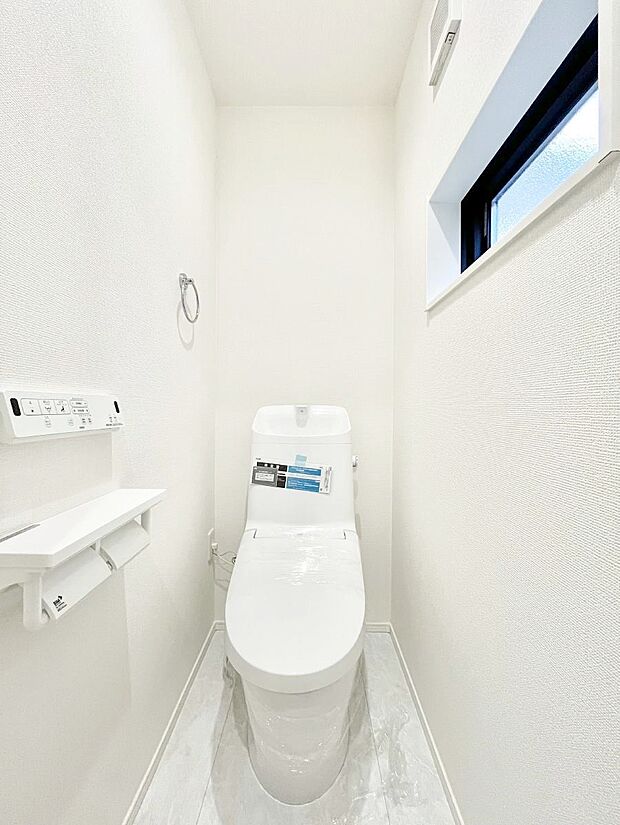 トイレは安心の2箇所！朝のバタバタも一安心です。
