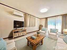 千葉市花見川区朝日ケ丘1丁目　中古一戸建て 5LDKのリビング/ダイニング