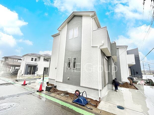 溢れる陽光でご家族の笑顔も輝く  