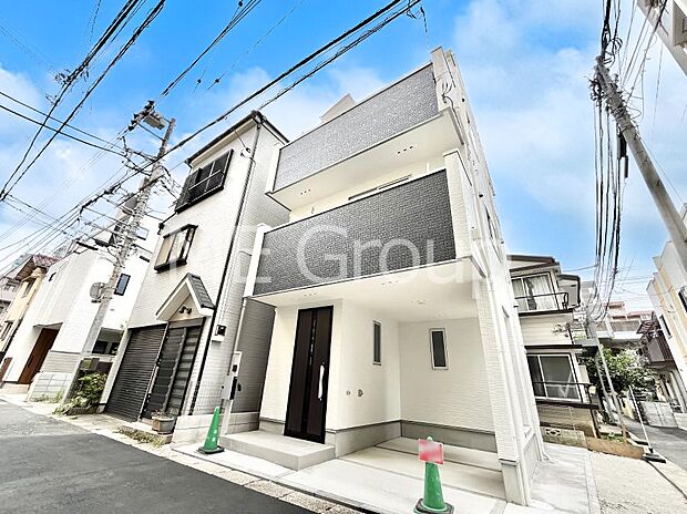 暮らしやすさと居心地の良さにこだわったシンプルで飽きのこないデザイン !