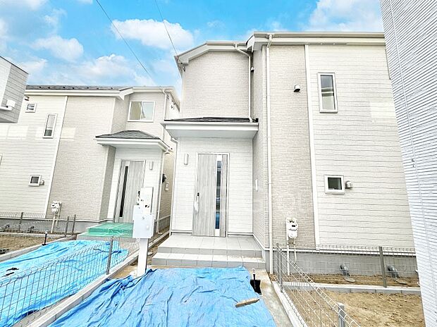 洗練された外観、上質な住空間が広がる室内は永く安心して過ごせる住居です。 