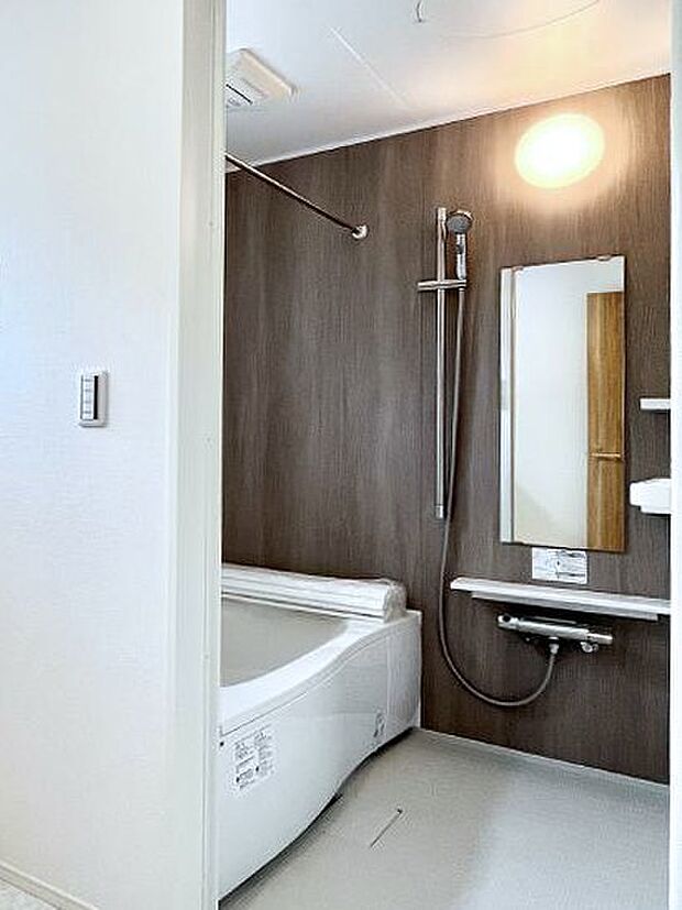 一日の疲れを癒やす大切なバスタイム。ゆっくりとお風呂を楽しんで疲れをとりたいですね!