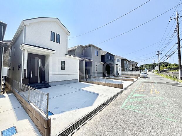 堂々完成!! ここから始まる新生活を応援いたします!