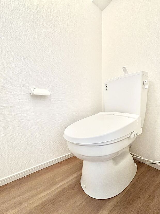 トイレは1階と2階それぞれに配置されていてとても便利です。