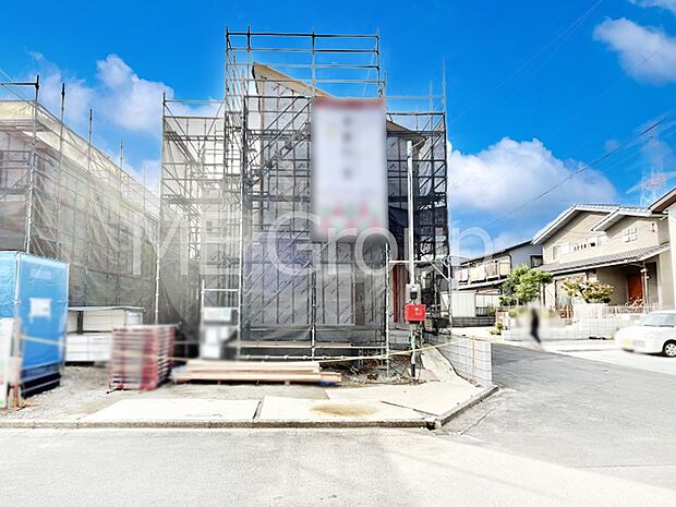 溢れる陽光でご家族の笑顔も輝く