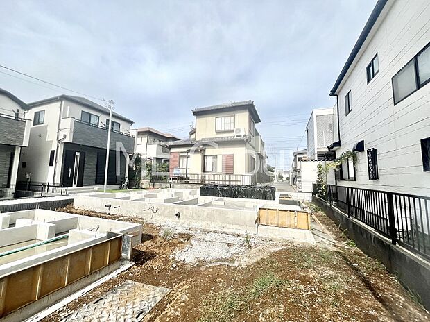 奥まった敷地にあるプライベートを保てる住まい