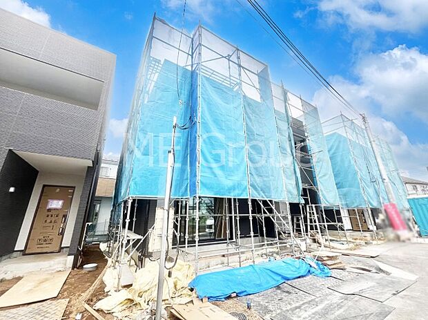 たっぷりの陽光と心地よい風が舞い込む住まい   