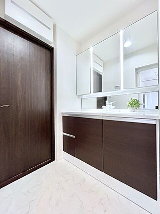 清潔感ある洗面...
