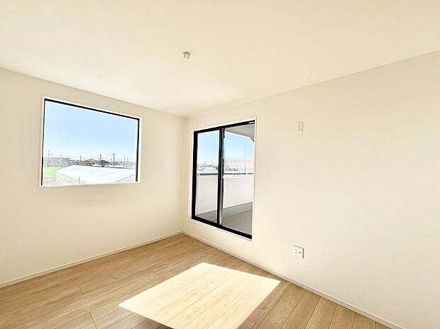 爽やかな日差しがお部屋全体を優しく包み込んでくれます