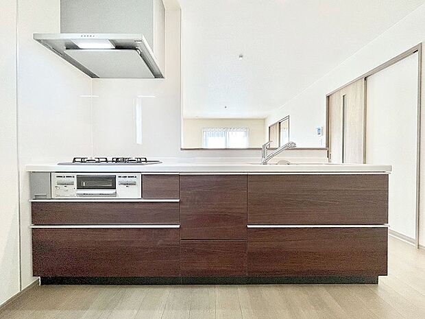 毎日使うキッチンだから、使いやすさ＆お手入れのしやすさにこだわりました。 