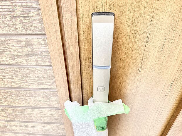 スマートに開錠できる電子キー