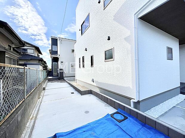 たっぷりの陽光と心地よい風が舞い込む住まい 