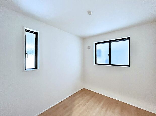 2面採光で明るさ&風通し良好!