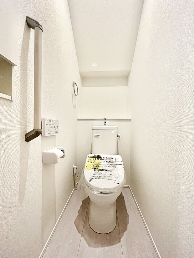 トイレは1階と2階それぞれに配置されていてとても便利です。 