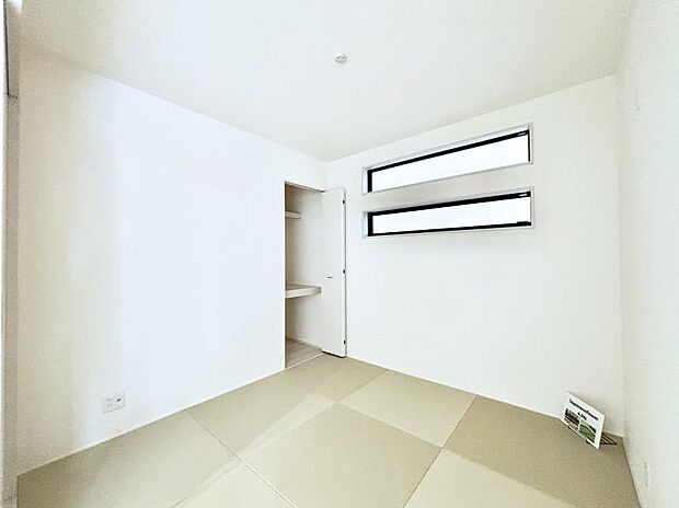 柔らかい畳の空間は、お子様の遊び場や来客時のおもてなしの場所として重宝します。 