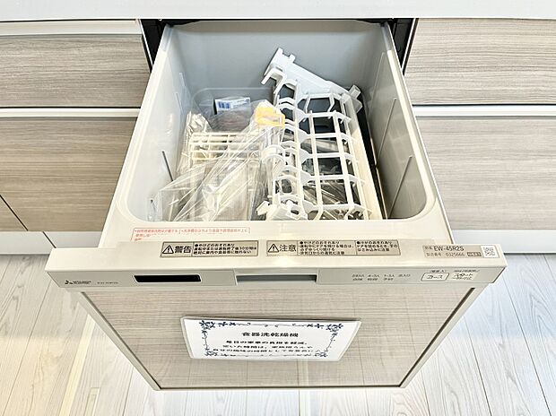 面倒なお片づけは食洗機にお任せ!家事の負担が減って、時間にも気持ちにもゆとりができます。