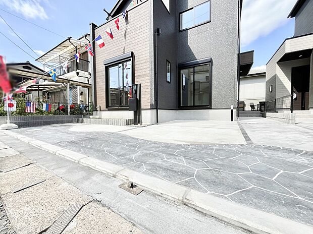 生活に欠かせない駐車スペース。　