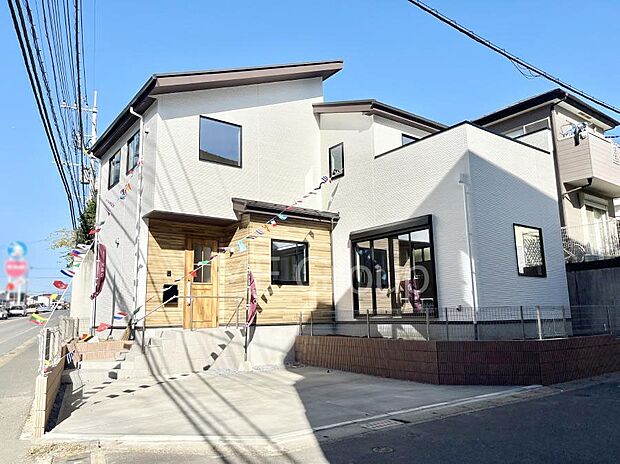 暮らしやすさと居心地の良さにこだわったシンプルで飽きのこないデザイン !