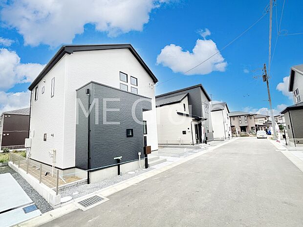 溢れる陽光でご家族の笑顔も輝く  