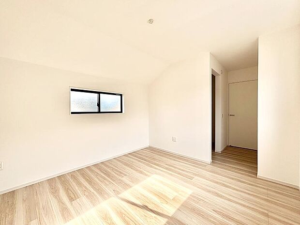 収納が充実しているので居住スペースを広々使えます