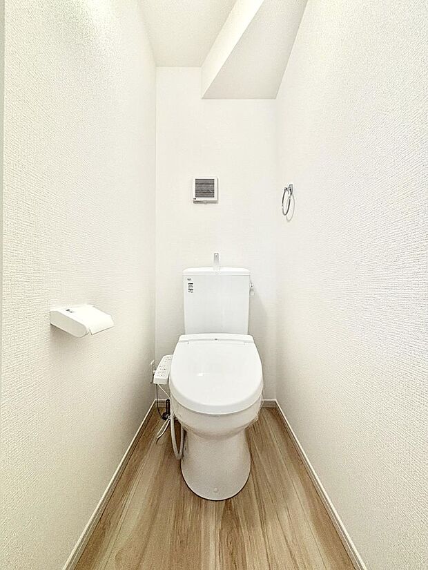 トイレは1階と2階それぞれに配置されていてとても便利です。